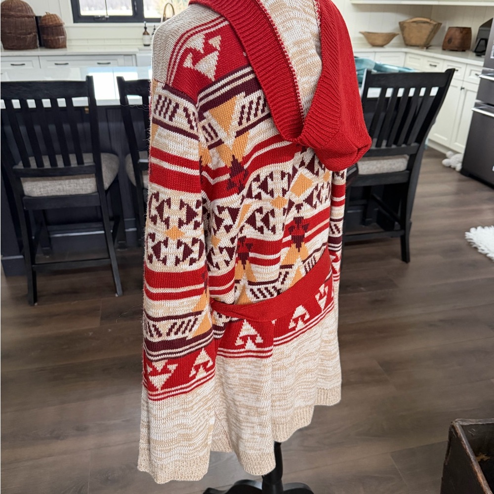 Wrangler Retro Red and Beige Knit Sweater - Picture 3 of 7